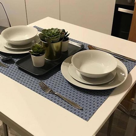Serviced Appartment 1 Helena ريدينج المظهر الخارجي الصورة