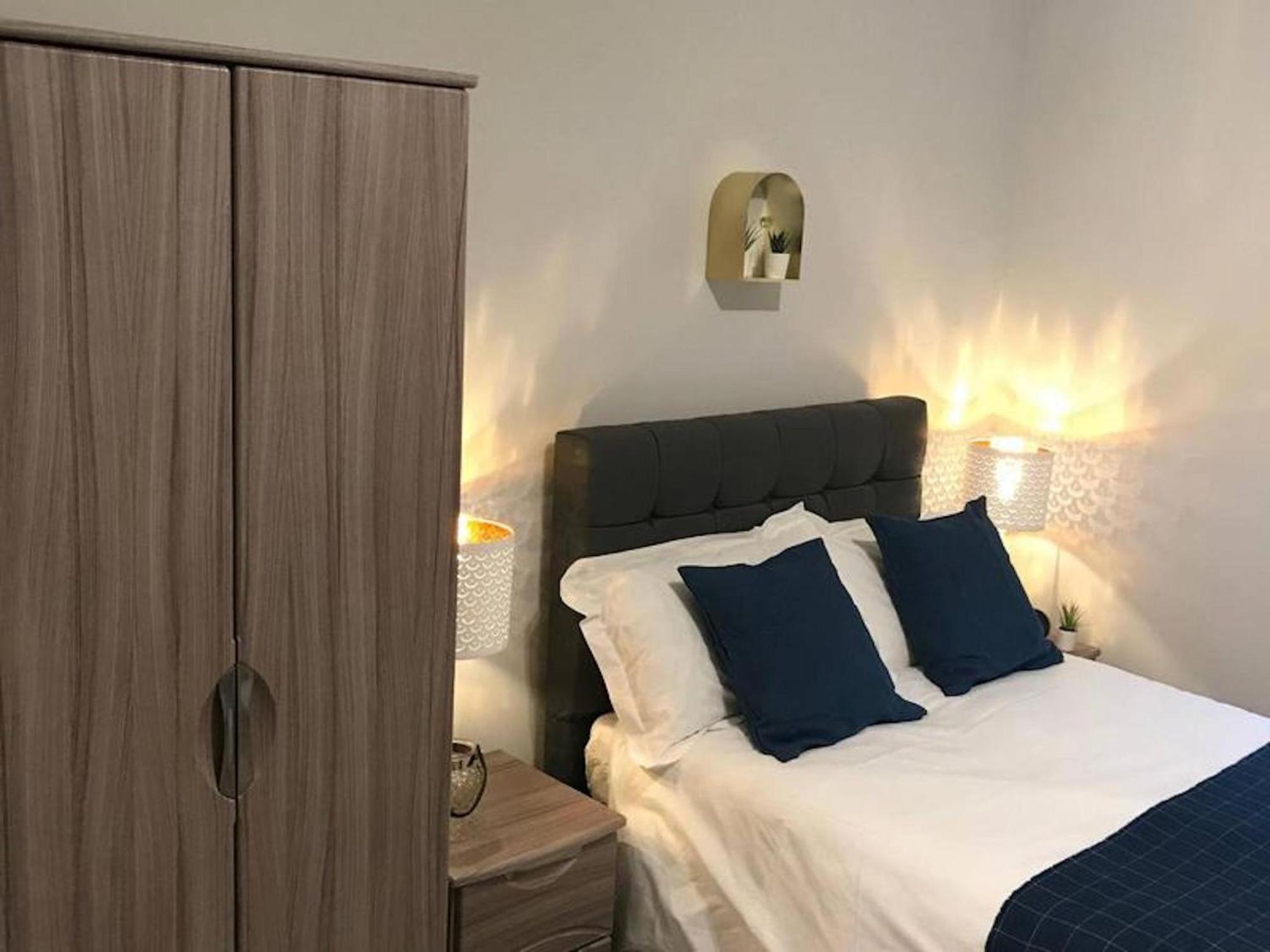 Serviced Appartment 1 Helena ريدينج المظهر الخارجي الصورة