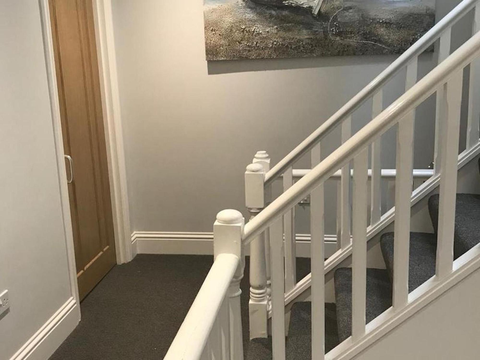 Serviced Appartment 1 Helena ريدينج المظهر الخارجي الصورة